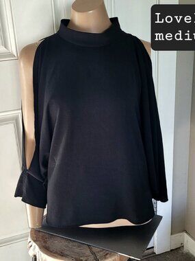 LoveIn shirt